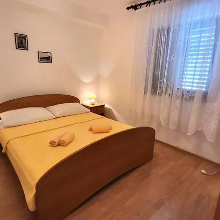 Seaside Time Capsule 66 * Novigrad (Dalmatia)