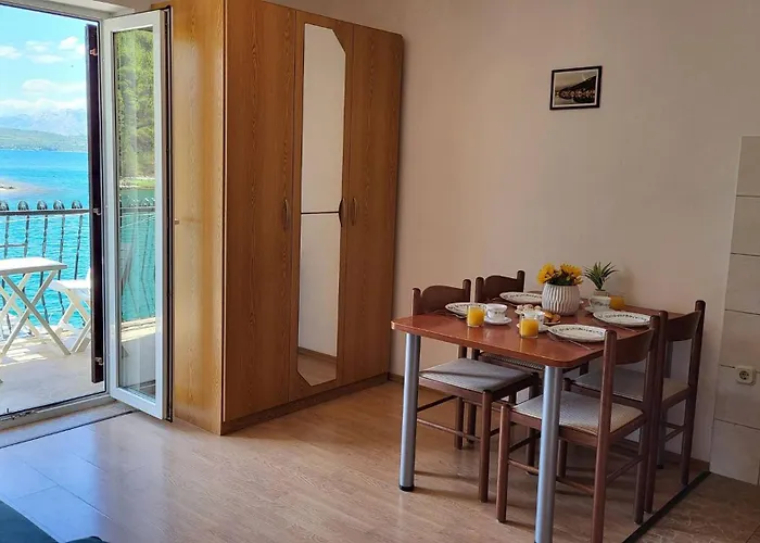 Seaside Time Capsule 66